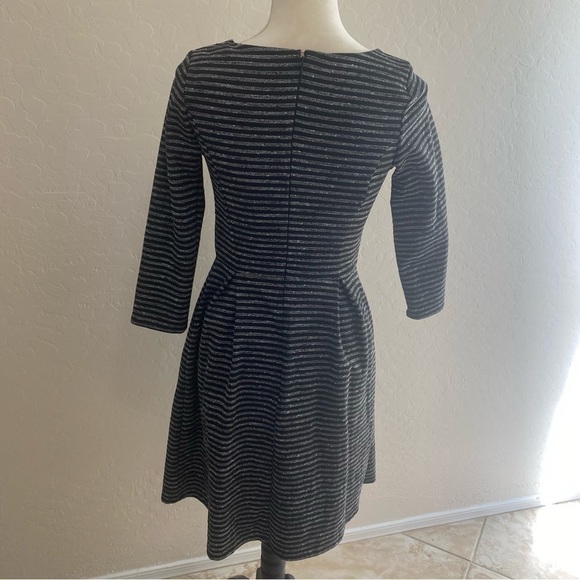 Merona 3/4 length sleeve black and gray striped fit and flare dress Size XS - Picture 6 of 7